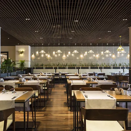 索尔干航程酒店